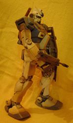 Alessandro 'AlekMcroy' LOI -  modellino Gundam Desert Type in scala 1- 60  foto 1